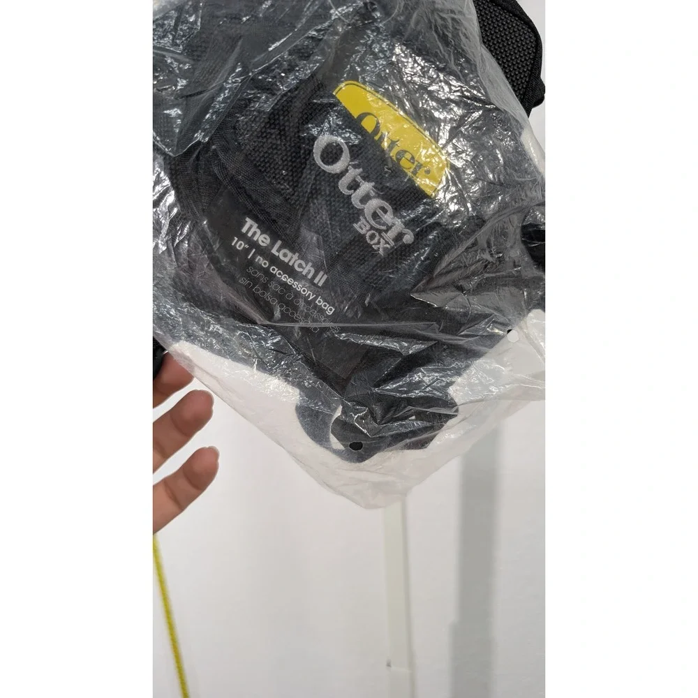 OtterBox‎ The Latch II 10 inch Tablet Carrying Case Accessory Bag Black New